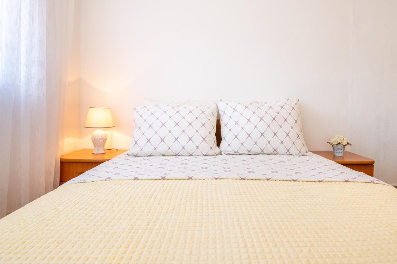 Frane Apartment *